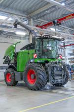 Bei AGCO in Hohenmölsen werden landwirtschaftliche Maschinen wie der Feldhäcksler „Fendt Katana“, die gezogenen Feldspritzen „Fendt Rogator 300“ und der Selbstfahrer „Fendt Rogator 600“ gefertigt. Darüber hinaus entstehen im Werk zahlreiche Bauteile und Komponenten für weitere Fendt-Produkte, unter anderem für die bekannten Fendt-Traktoren. 